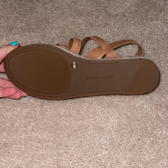 Lucky Brand Platforms - Picture 4 of 4